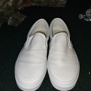 Vans slip on